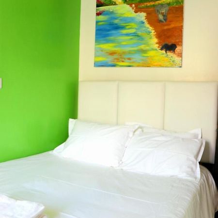 Little Green Room Homestay Near Jkia Airport & Sgr Railway Station Nairobi Eksteriør billede